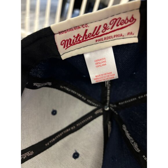 Mitchell & Ness Chicago Bears Adjustable Fit Snapback Hat Navy/Orange - Picture 12 of 16